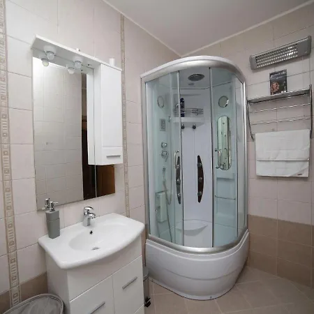Nikol Apartment